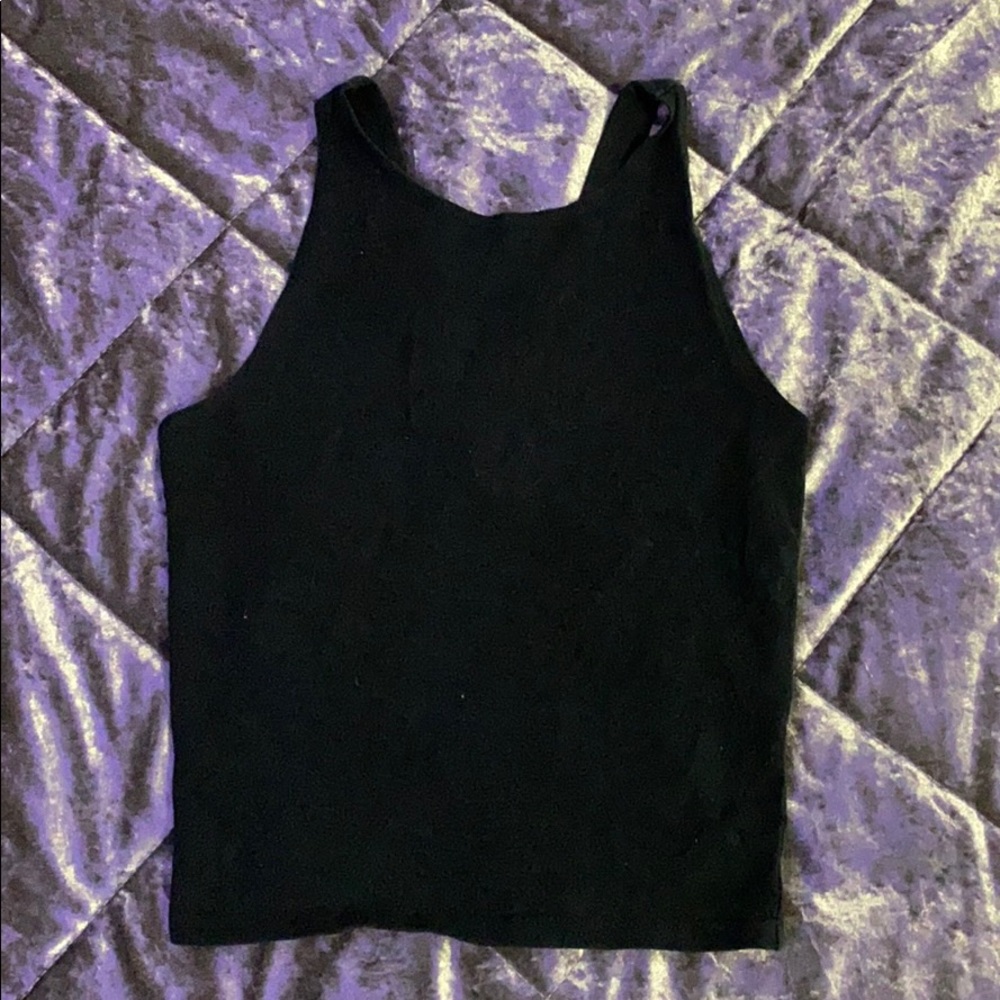 High neck tank